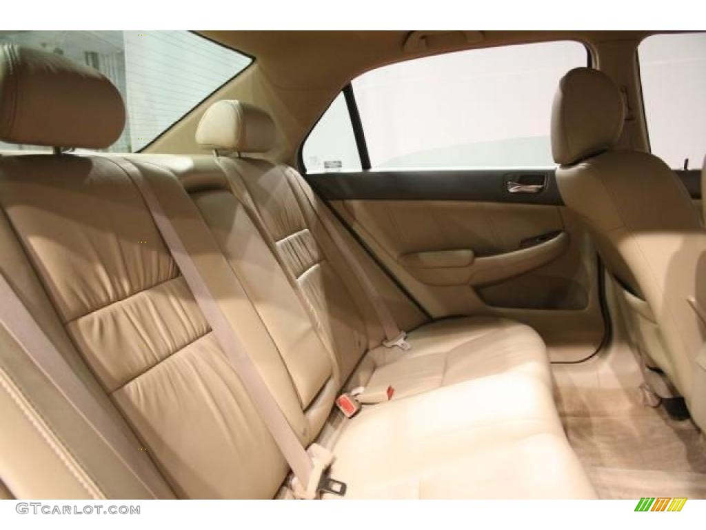 2007 Accord EX Sedan - Taffeta White / Ivory photo #15