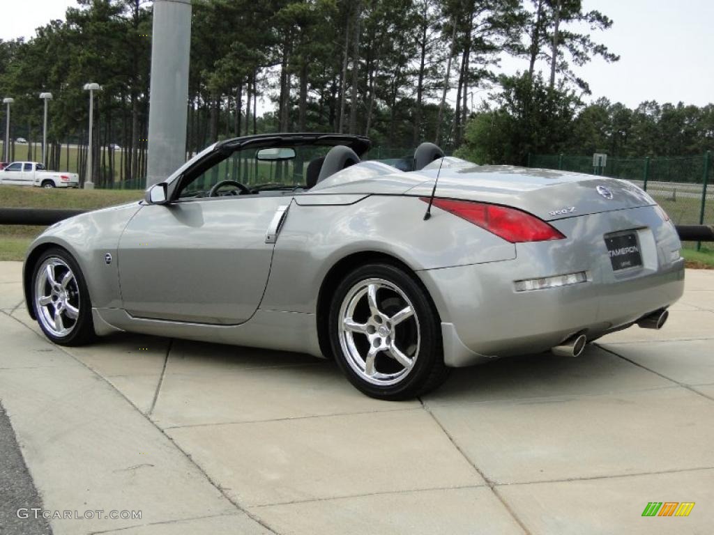 2004 350Z Enthusiast Roadster - Liquid Aluminum Metallic / Carbon Black photo #6