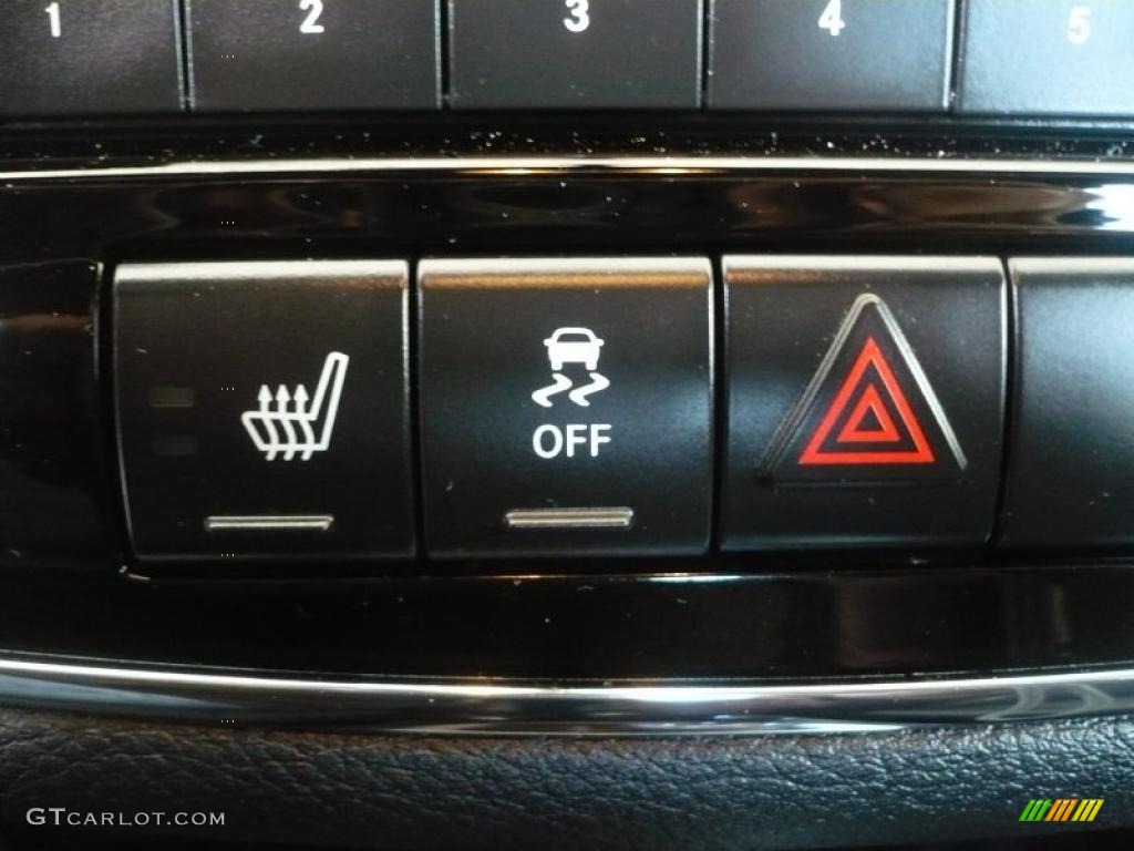 2011 Chrysler 200 LX Controls Photo #48763564