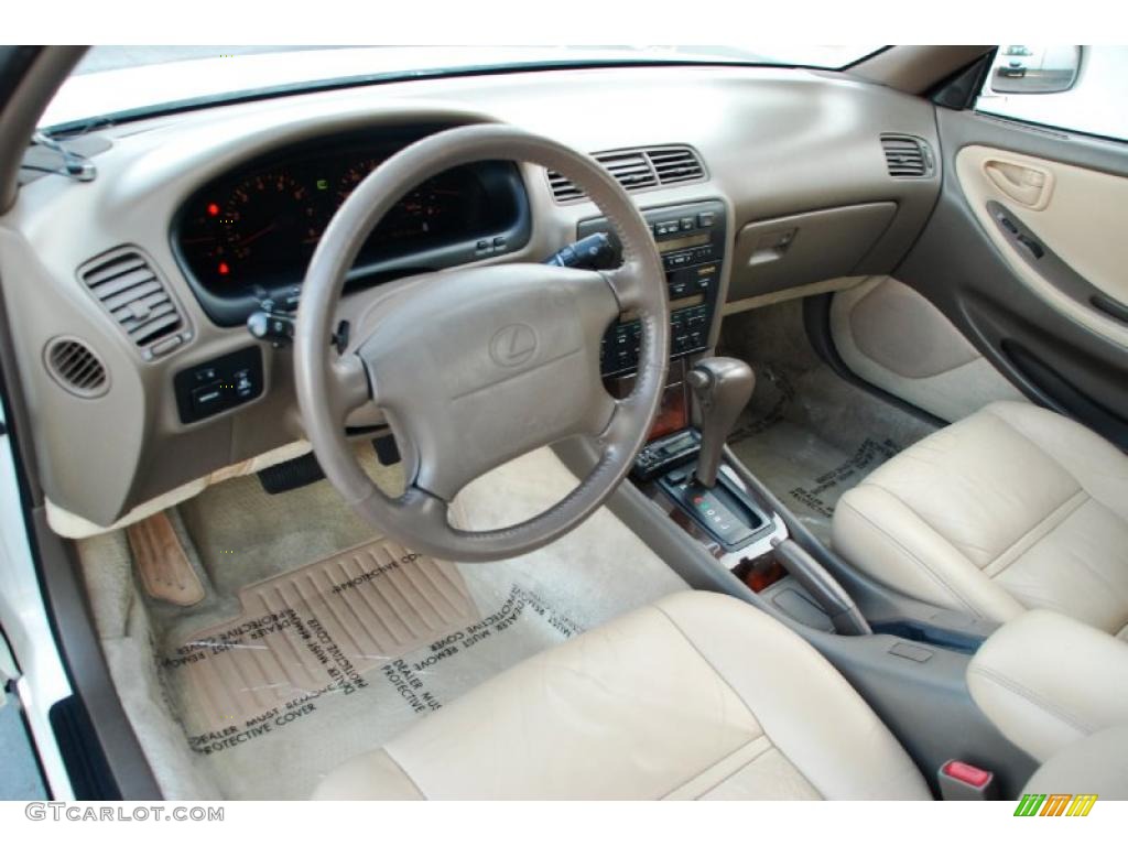 Beige Interior 1993 Lexus ES 300 Photo #48764671