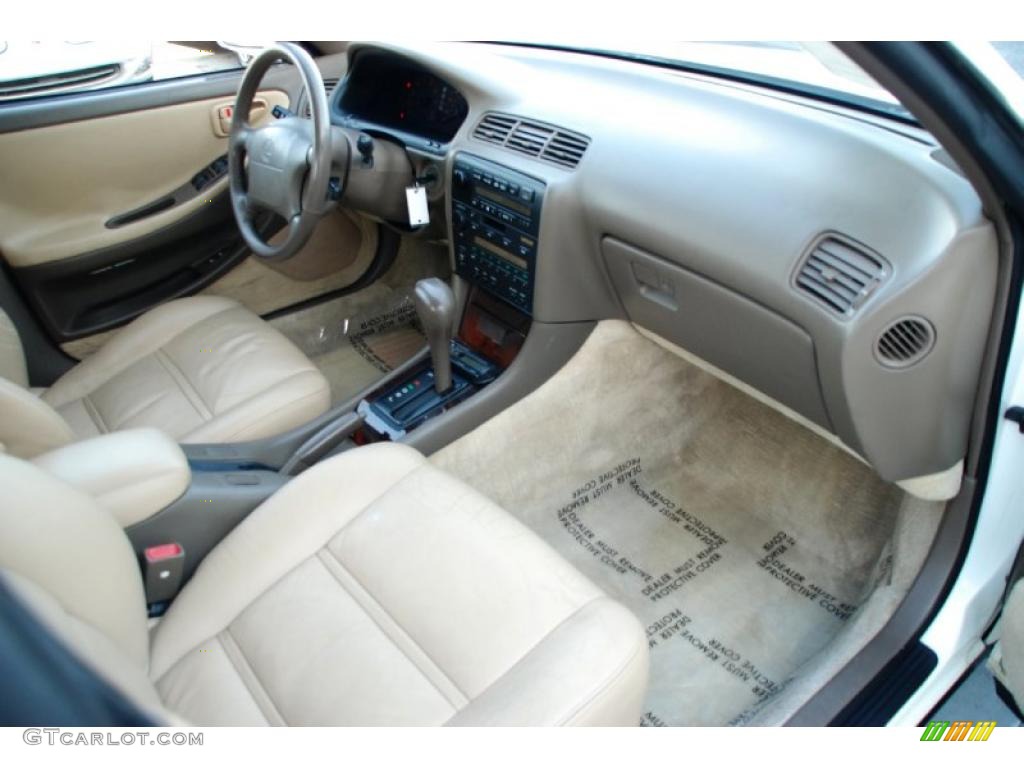 Beige Interior 1993 Lexus ES 300 Photo #48764775