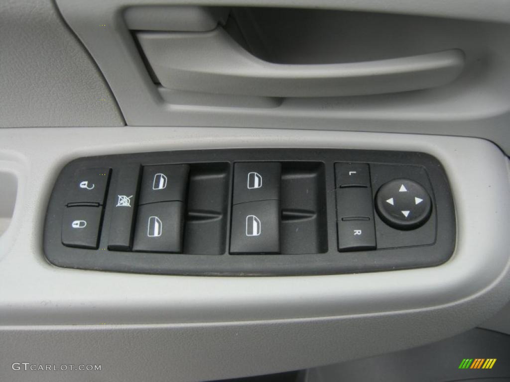 2008 Liberty Sport 4x4 - Jeep Green Metallic / Pastel Slate Gray photo #10