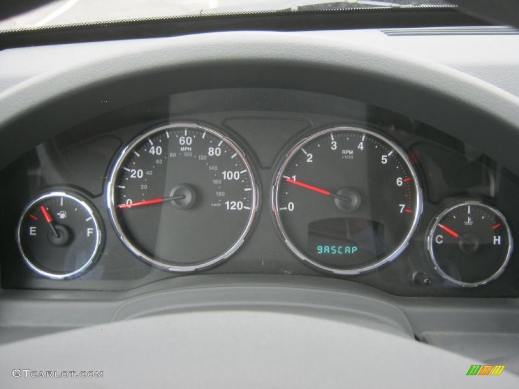 2008 Liberty Sport 4x4 - Jeep Green Metallic / Pastel Slate Gray photo #26