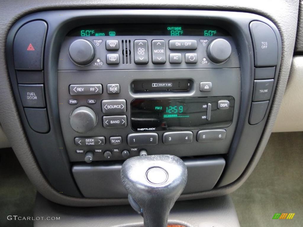 1999 Cadillac Catera Standard Catera Model Controls Photos