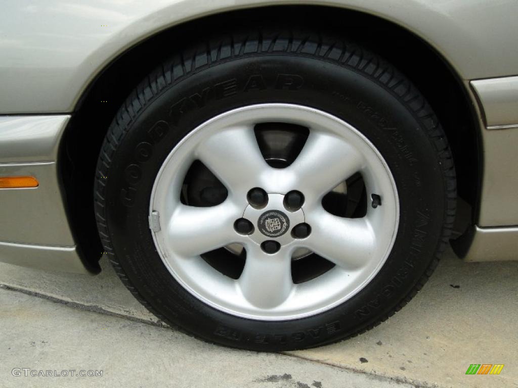 1999 Cadillac Catera Standard Catera Model Wheel Photos