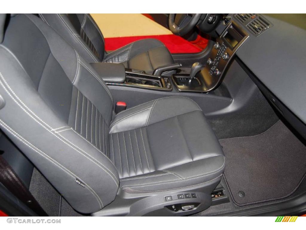 2011 C30 T5 - Orange Flame Metallic / Off Black T-Tec photo #17