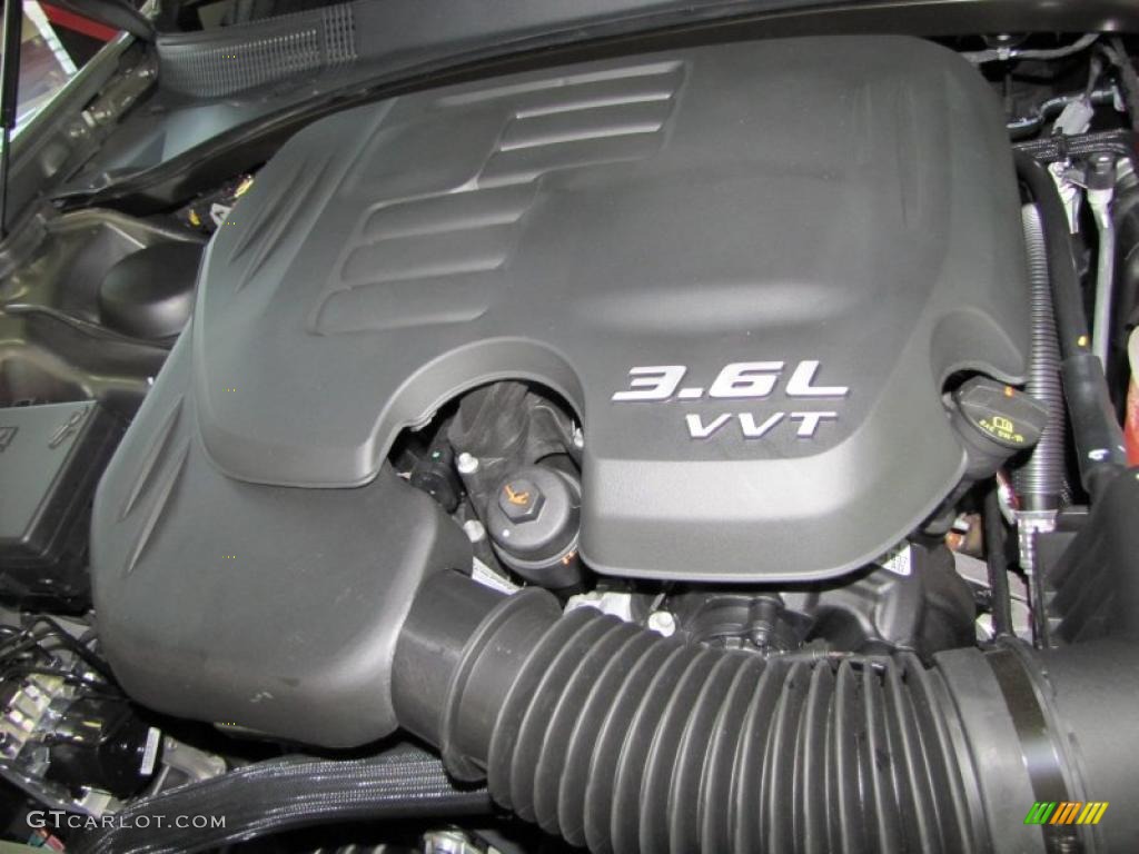 2011 Chrysler 300 Standard 300 Model 3.6 Liter DOHC 24-Valve VVT Pentastar V6 Engine Photo #48774492