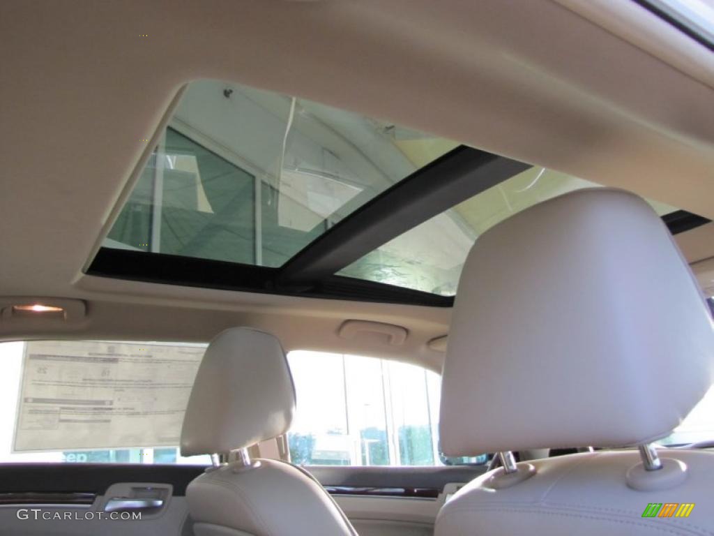 2011 Chrysler 300 C Hemi Sunroof Photo #48774870