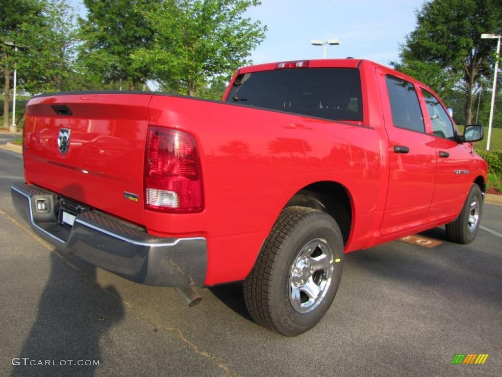 2011 Ram 1500 ST Crew Cab - Flame Red / Dark Slate Gray/Medium Graystone photo #3