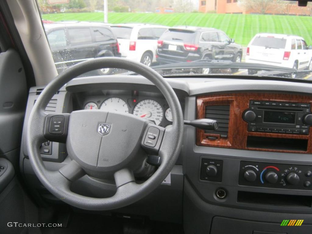 2006 Ram 1500 SLT Quad Cab 4x4 - Inferno Red Crystal Pearl / Medium Slate Gray photo #4