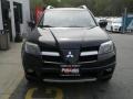 2006 Labrador Black Pearl Mitsubishi Outlander SE 4WD  photo #2