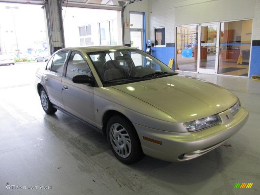 1998 S Series SL2 Sedan - Gold Metallic / Tan photo #5