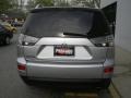 Cool Silver Metallic - Outlander SE 4WD Photo No. 5