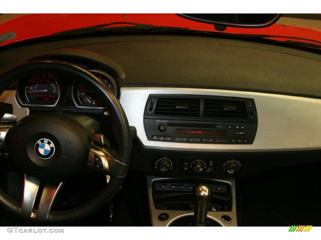 2006 Z4 3.0i Roadster - Bright Red / Black photo #7