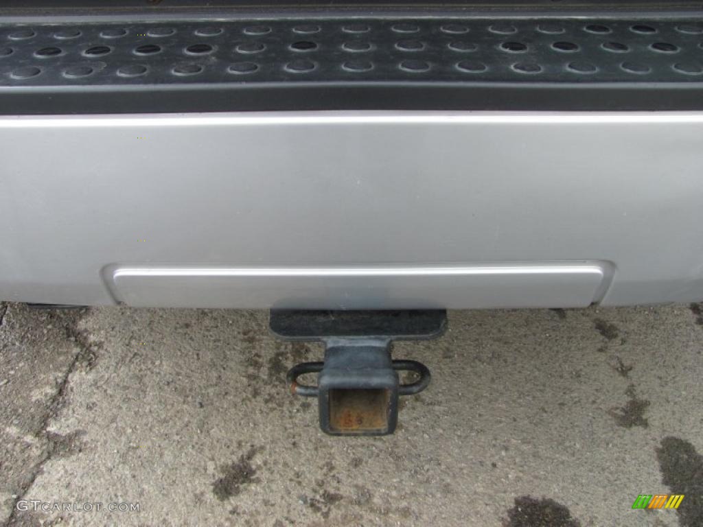 2008 Nitro SLT 4x4 - Bright Silver Metallic / Dark Slate Gray/Light Slate Gray photo #15