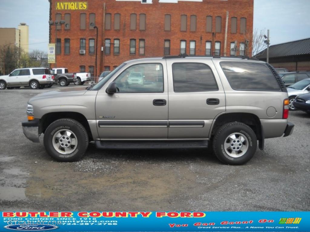 2003 Tahoe 4x4 - Light Pewter Metallic / Gray/Dark Charcoal photo #5