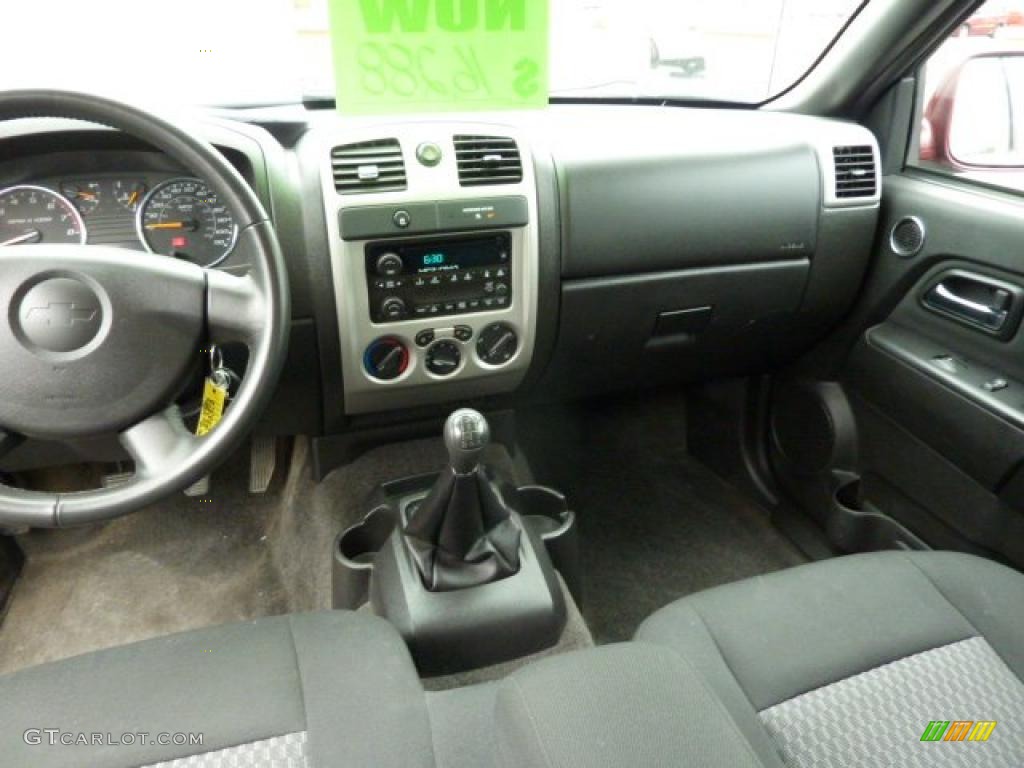 2009 Chevrolet Colorado LT Extended Cab Ebony Dashboard Photo #48786664