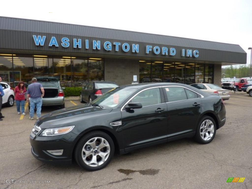 2010 Taurus SHO AWD - Atlantis Green Metallic / Charcoal Black/Umber Brown photo #1