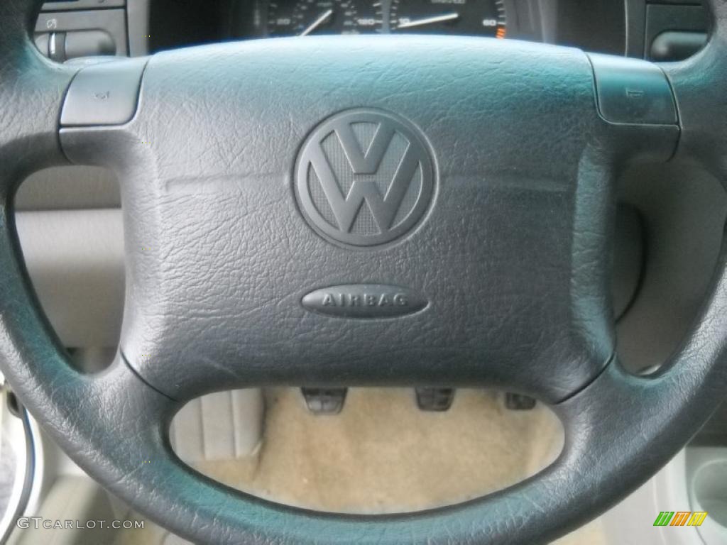 1998 Cabrio GL - Cool White / Beige photo #19