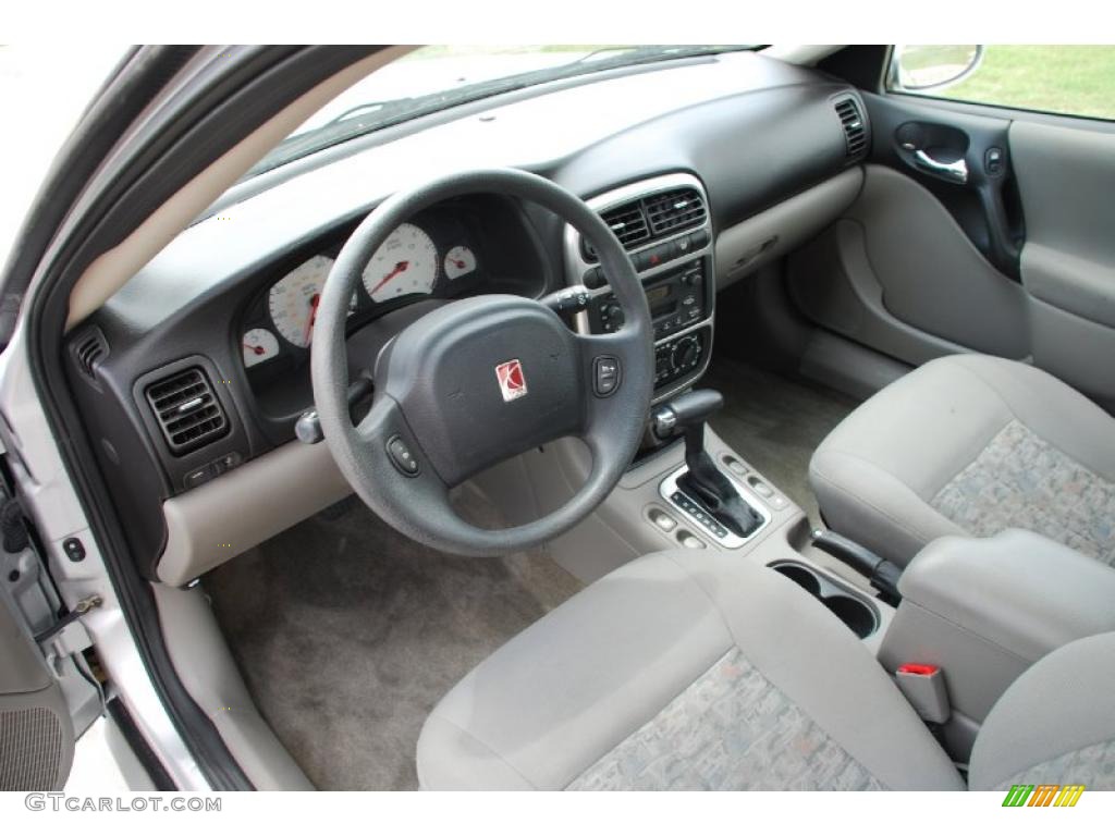 Grey Interior 2005 Saturn L Series L300 Sedan Photo #48791173