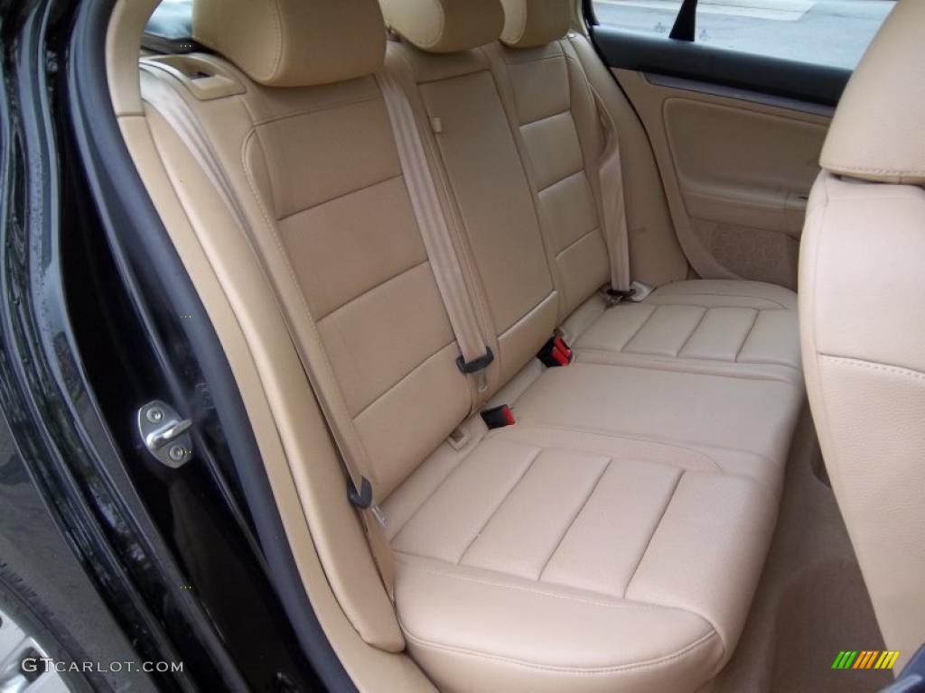 Pure Beige Interior 2007 Volkswagen Jetta 2.5 Sedan Photo #48792481