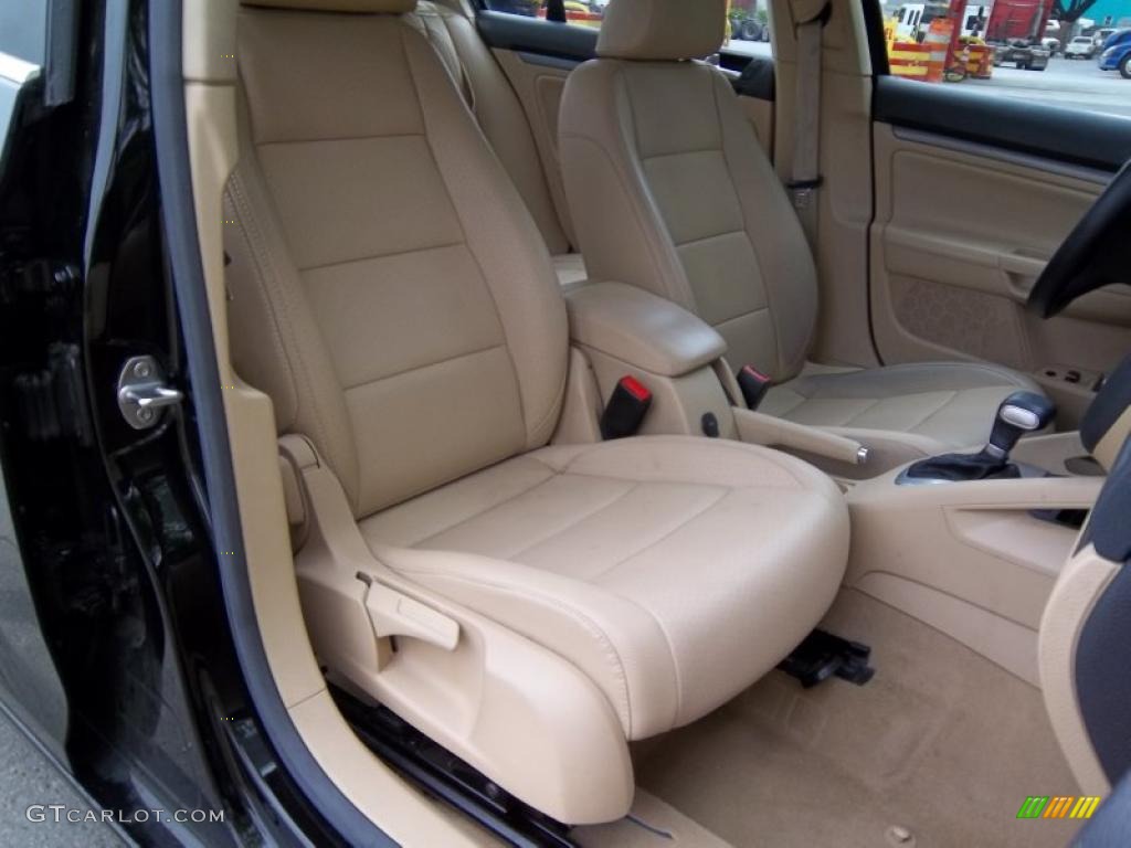Pure Beige Interior 2007 Volkswagen Jetta 2.5 Sedan Photo #48792505