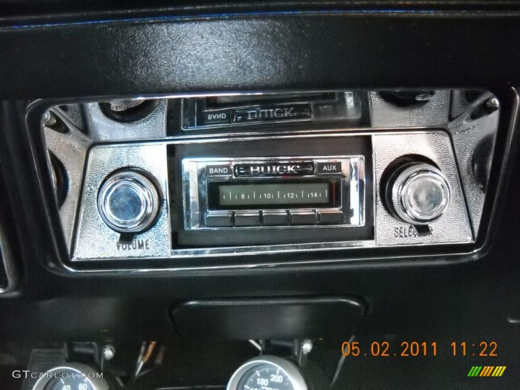 1971 Buick Skylark GS 455 Controls Photo #48792816