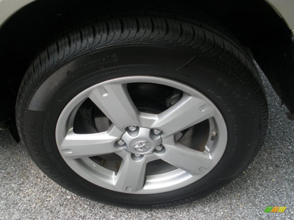 2007 Toyota RAV4 I4 Wheel Photo #48793105