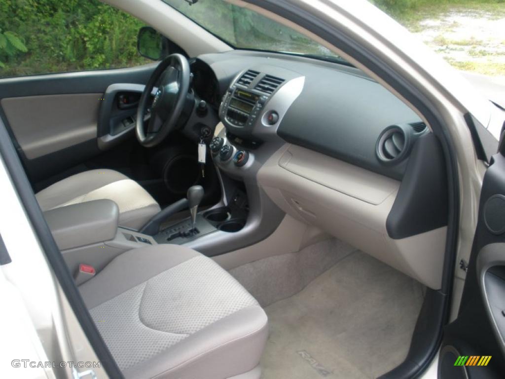 Taupe Interior 2007 Toyota RAV4 I4 Photo #48793207