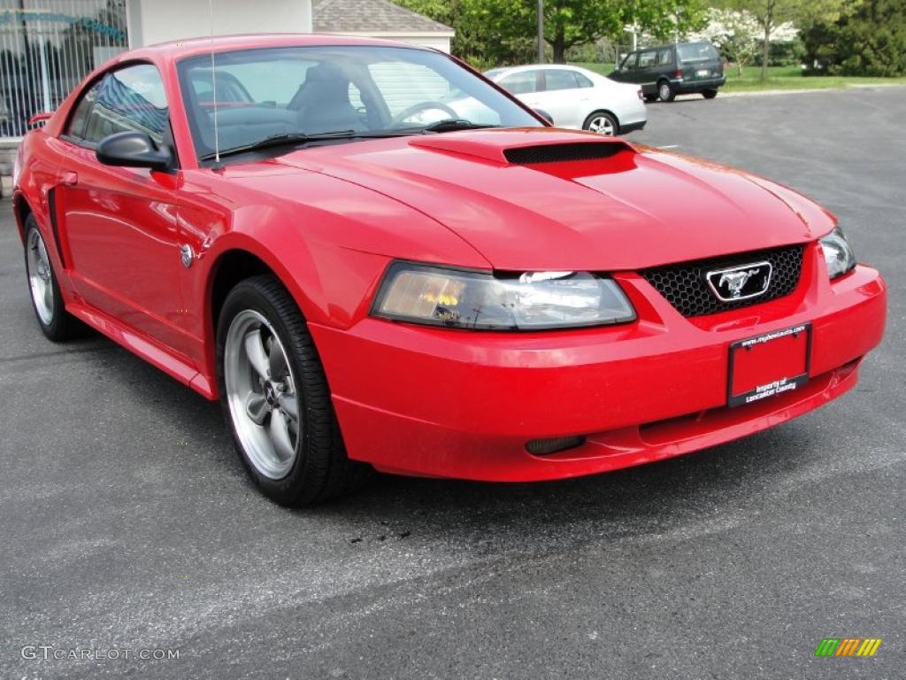 2004 Mustang GT Coupe - Torch Red / Medium Graphite photo #15