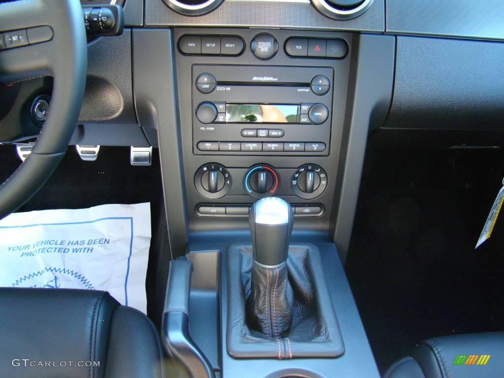 2007 Mustang Shelby GT500 Coupe - Performance White / Black Leather photo #6