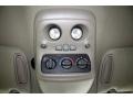 Medium Gray/Neutral Controls Photo for 2002 Chevrolet Suburban #48794959