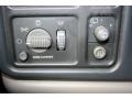 Medium Gray/Neutral Controls Photo for 2002 Chevrolet Suburban #48795340