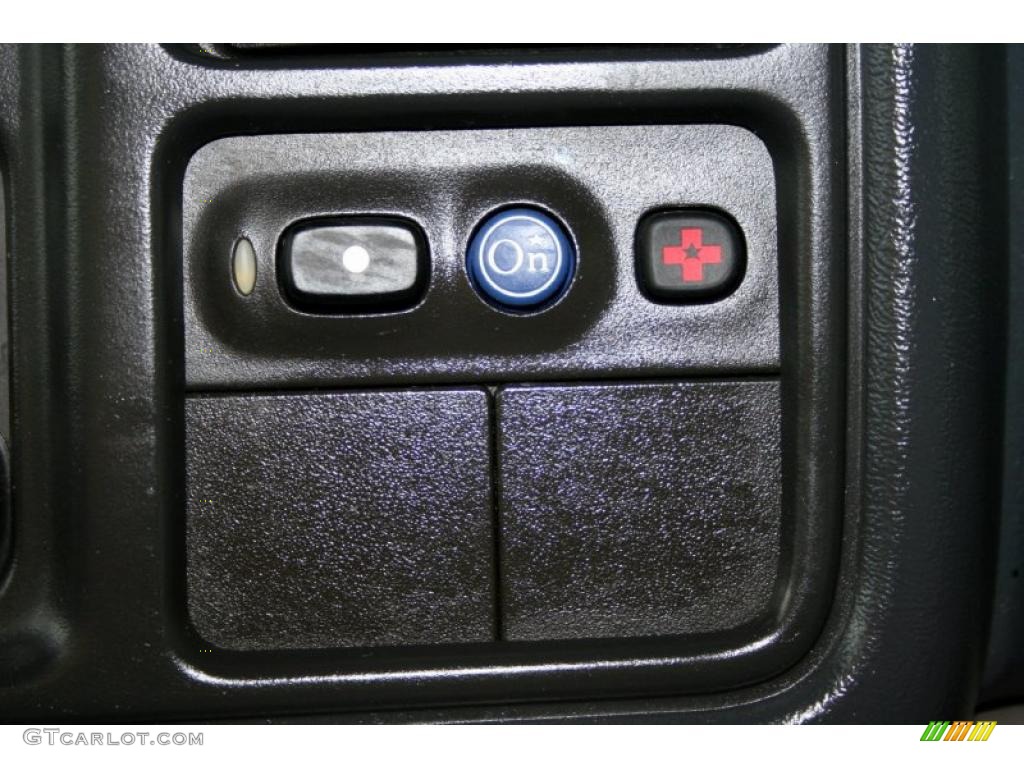 2002 Chevrolet Suburban 1500 Z71 4x4 Controls Photo #48795355