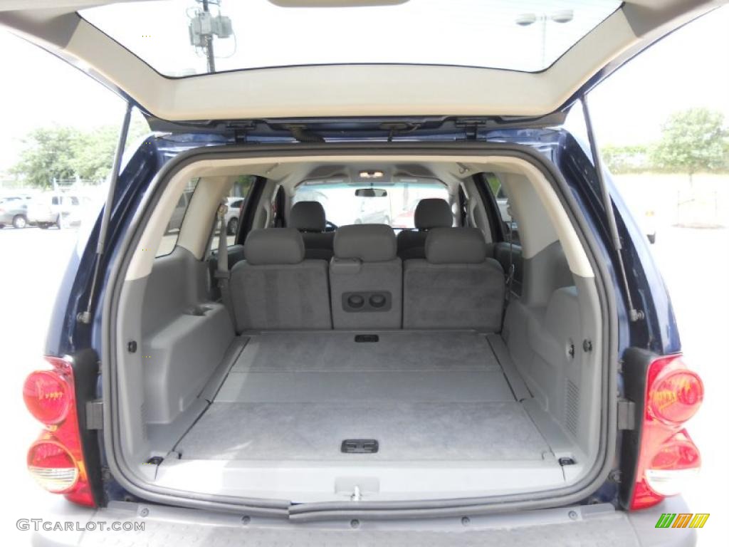 2006 Dodge Durango SXT Trunk Photo #48796138