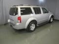 Silver Lightning Metallic - Pathfinder SE 4x4 Photo No. 11