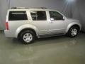 Silver Lightning Metallic - Pathfinder SE 4x4 Photo No. 13