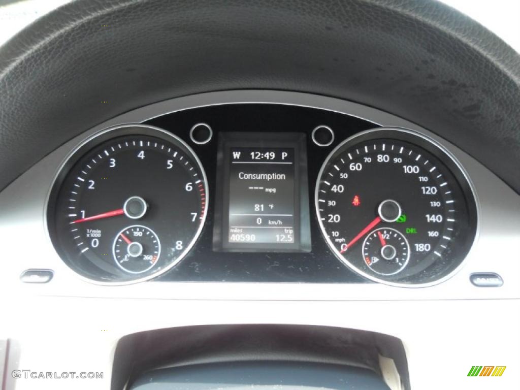 2009 Volkswagen CC Sport Gauges Photo #48797221