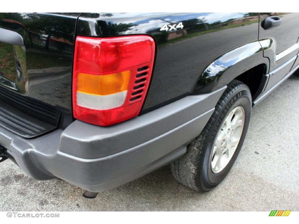 2000 Grand Cherokee Laredo 4x4 - Black / Taupe photo #20