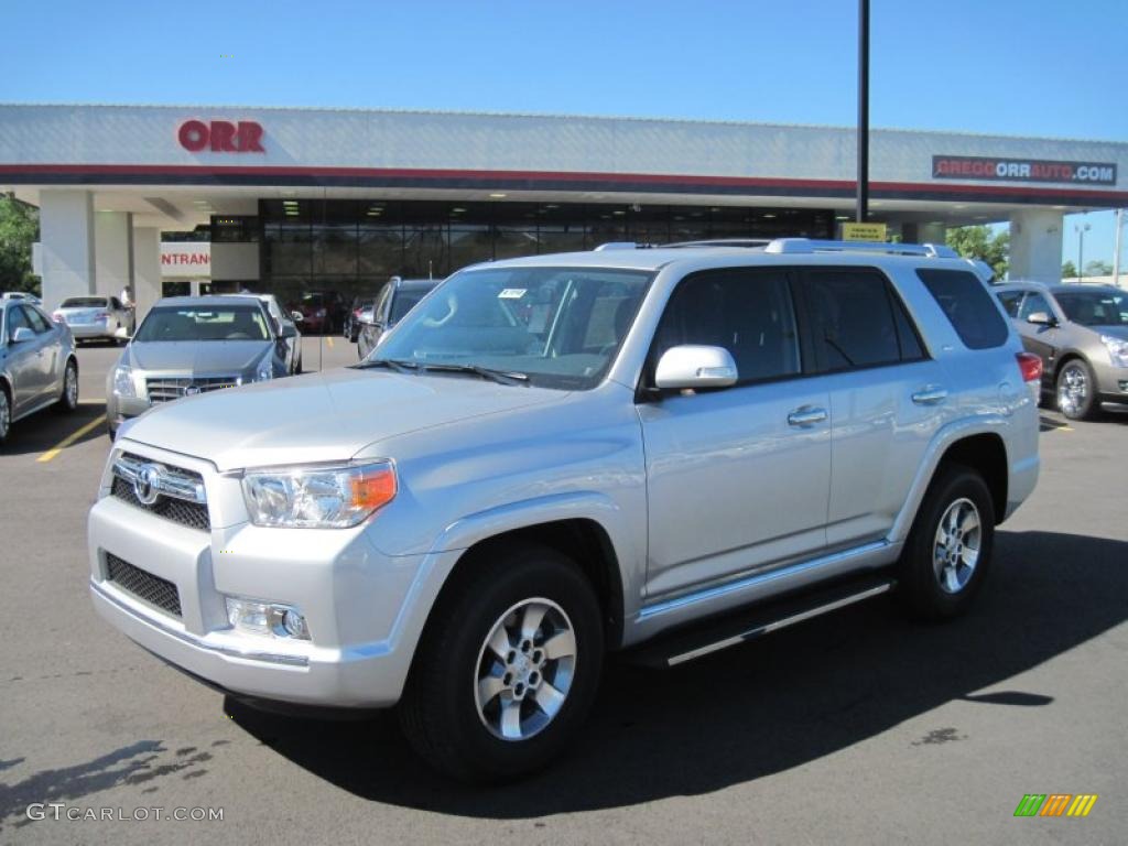 2011 4Runner SR5 - Classic Silver Metallic / Graphite photo #1