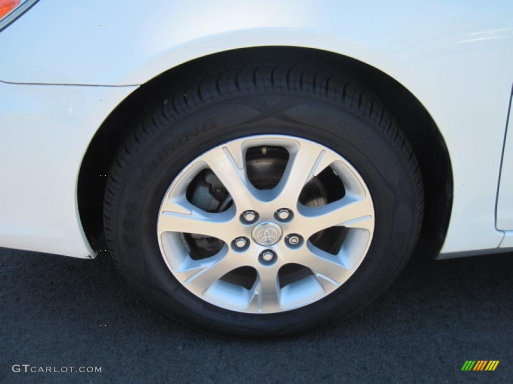 2004 Toyota Camry LE Wheel Photo #48800794