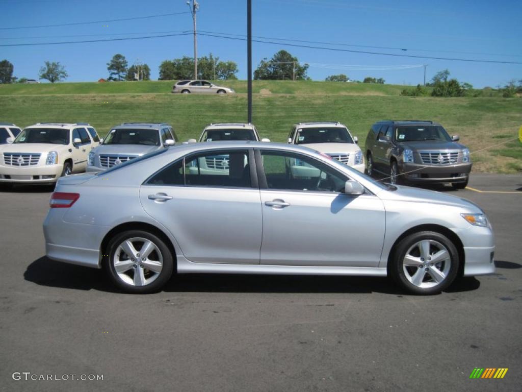 2010 Camry SE - Classic Silver Metallic / Dark Charcoal photo #6