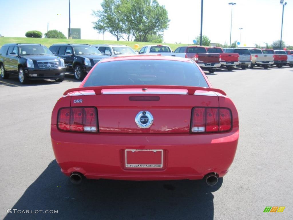 2008 Mustang GT Deluxe Coupe - Torch Red / Dark Charcoal photo #4