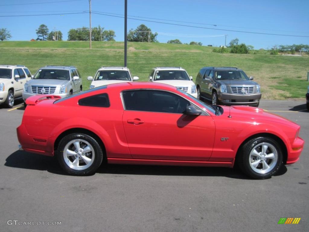 Torch Red 2008 Ford Mustang GT Deluxe Coupe Exterior Photo #48802657