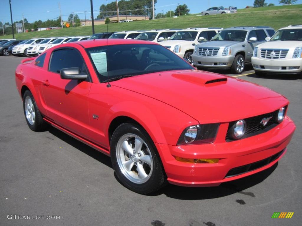 Torch Red 2008 Ford Mustang GT Deluxe Coupe Exterior Photo #48802669