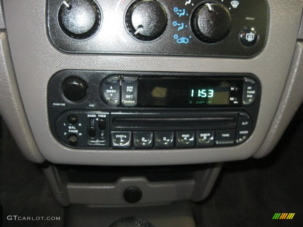 2003 Chrysler Sebring LX Sedan Controls Photo #48802975