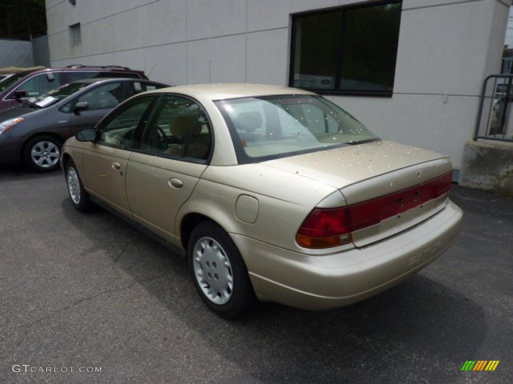 1997 S Series SL2 Sedan - Gold / Tan photo #2