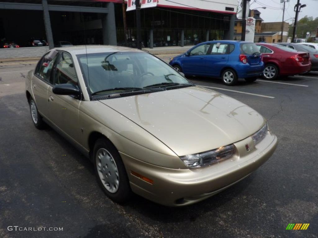 1997 S Series SL2 Sedan - Gold / Tan photo #6