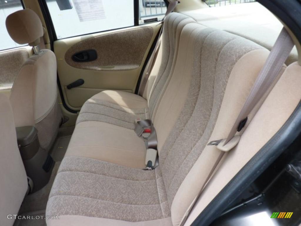 1997 S Series SL2 Sedan - Gold / Tan photo #8