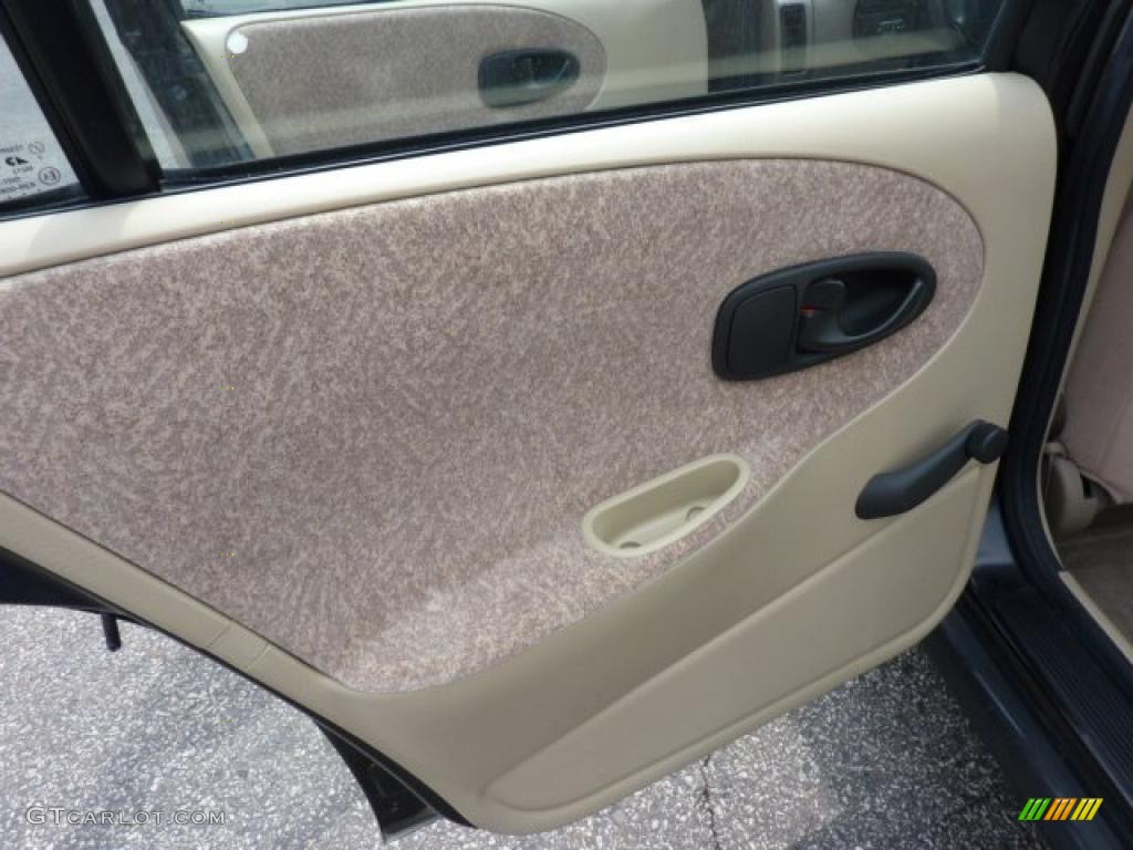1997 S Series SL2 Sedan - Gold / Tan photo #14